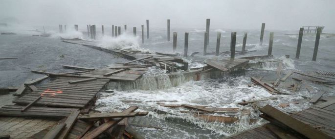 hurricane-florence-boardwalk-gty-jt-180913_hpMain_2_12x5_992