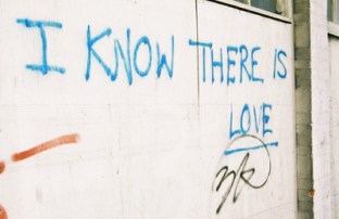graffiti_text_love